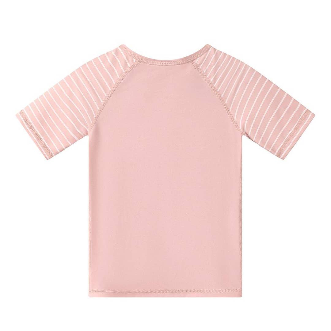 Camiseta Protección Solar Strawberries - Imagen 2
