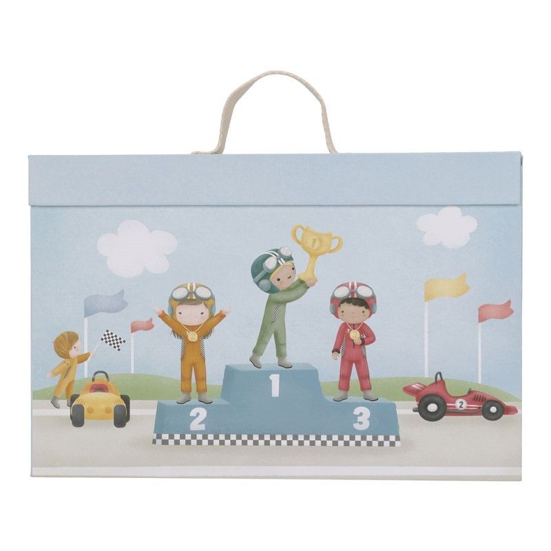 CAJA DE JUEGO CON PISTA DE CARRERAS