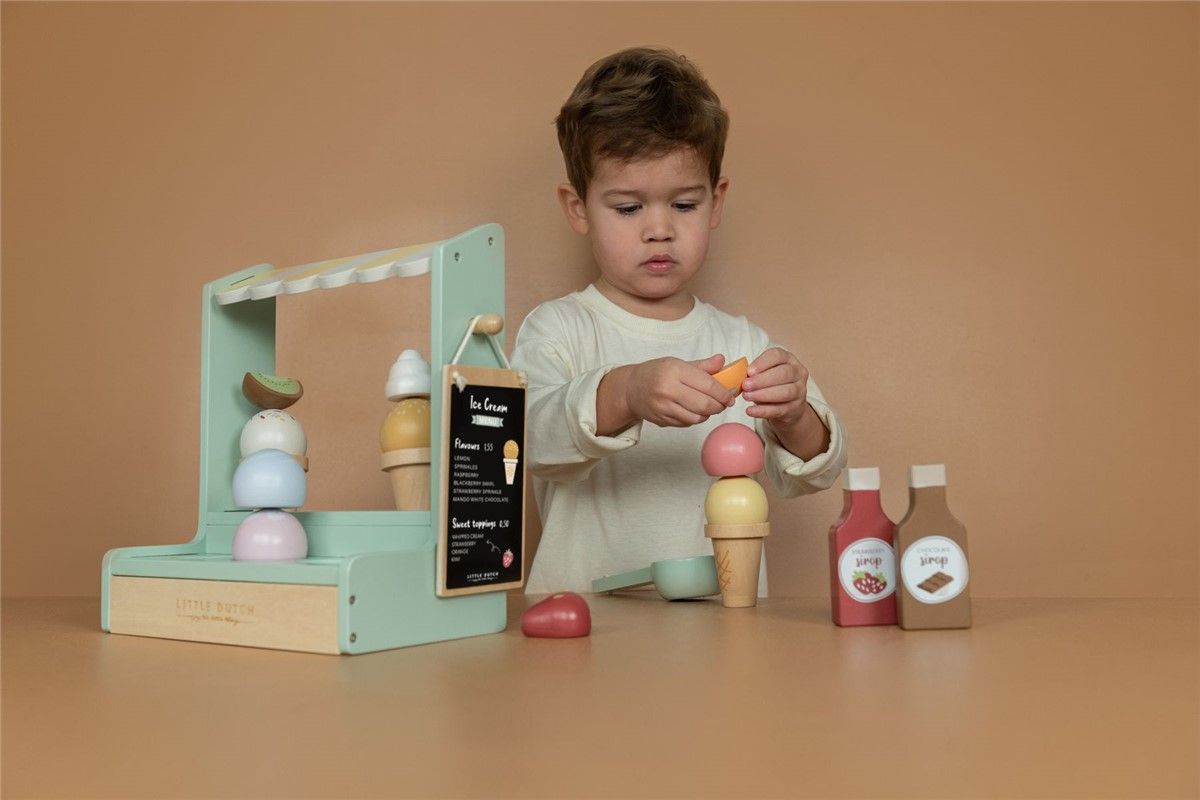 PUESTO DE HELADOS - Imagen 4